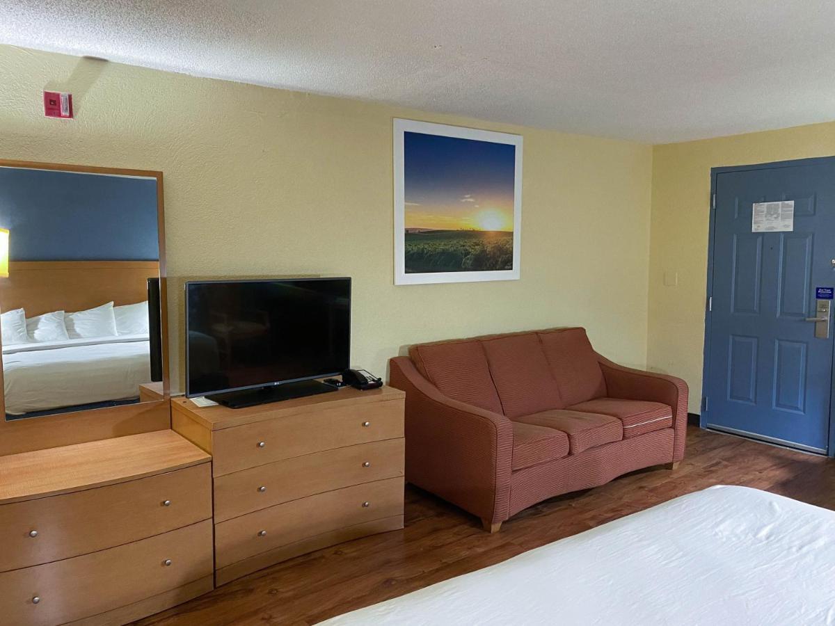 Motel 6 Savannah Ga Gateway & I95 Exteriér fotografie